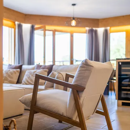 Domaine Des Reines C1 - Swimming Pool