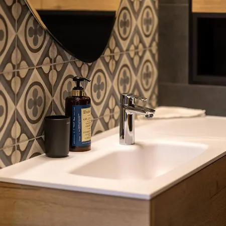 Domaine Des Reines C1 - Swimming Pool