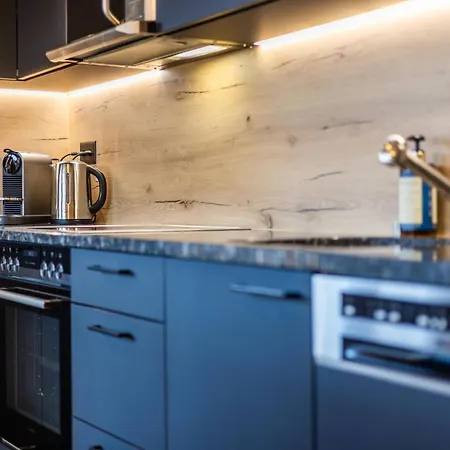 Domaine Des Reines C1 - Swimming Pool Nendaz