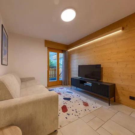 Domaine Des Reines C1 - Swimming Pool Apartment Nendaz