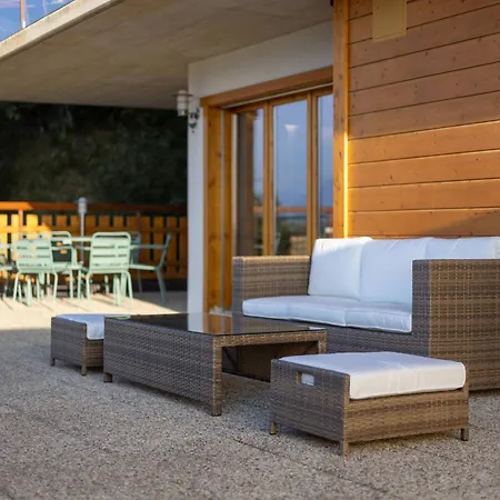 Domaine Des Reines C1 - Swimming Pool Apartment Nendaz